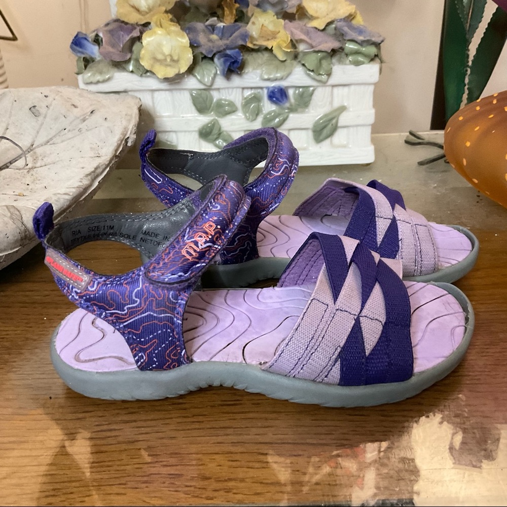 M.A.P. GIRLS RIA SANDALS SZ 11 - Picture 2 of 7